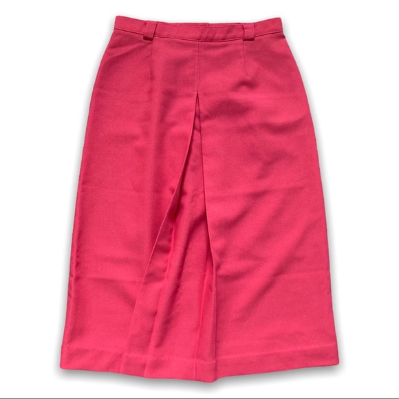 Vintage Union Made Pleated Skirt in Coral - Picture 2 of 8